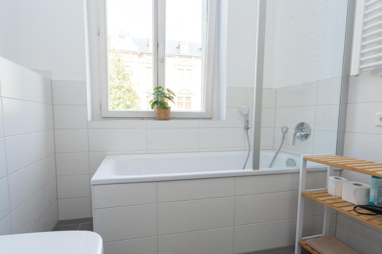 Fullhouse - Halle - M29 Apartments Luaran gambar