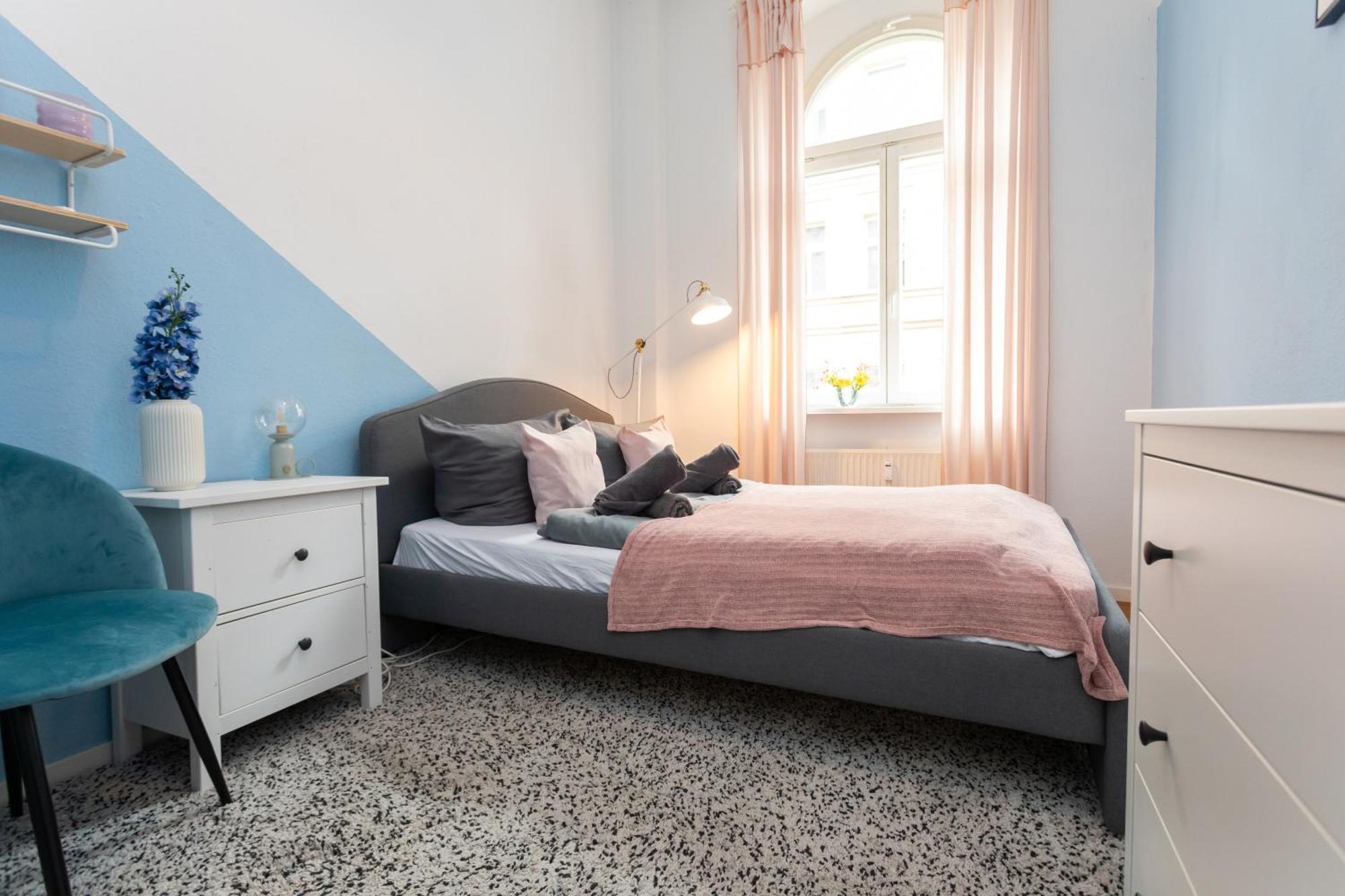 Fullhouse - Halle - M29 Apartments Luaran gambar